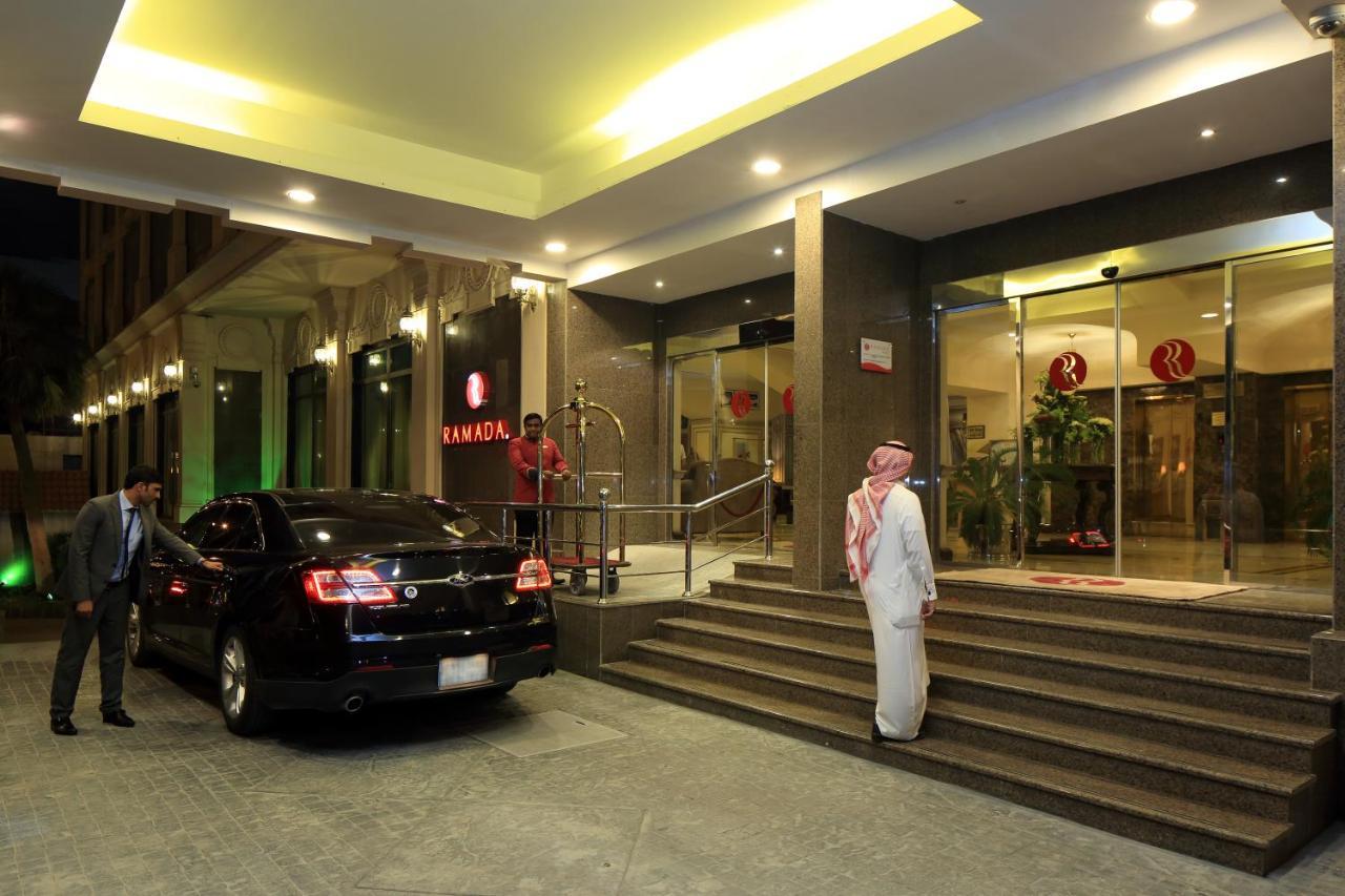 Ramada Riyadh Hotel Экстерьер фото